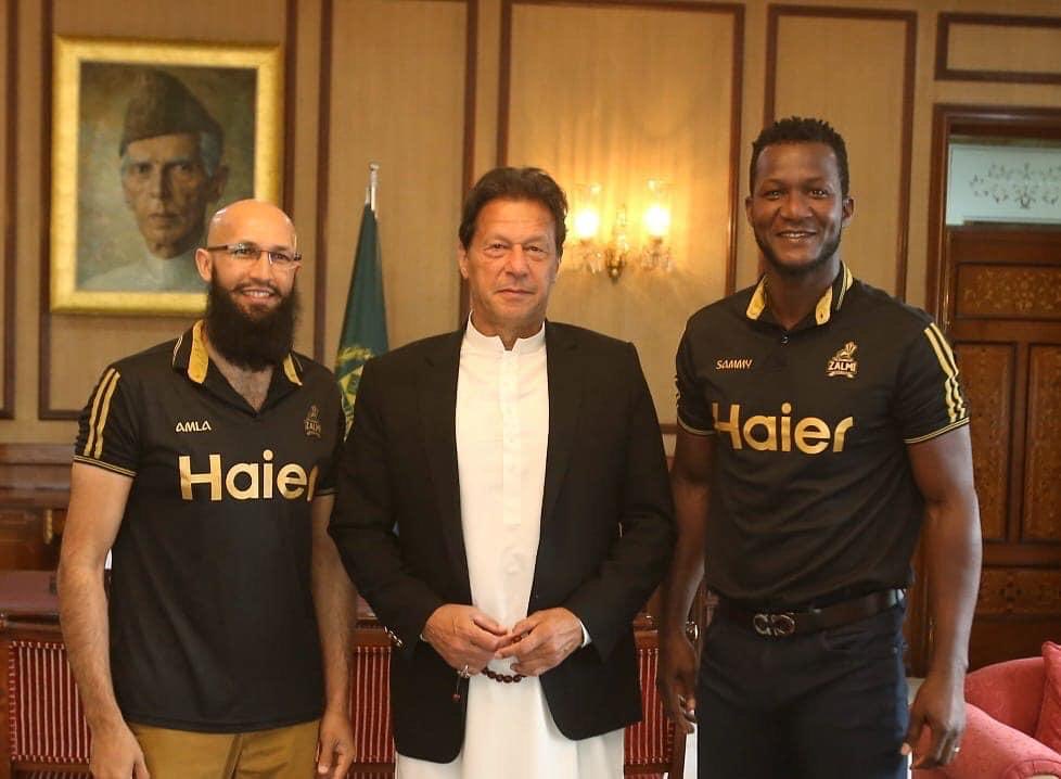 Get well soon Skipper I’m not worried I know you’ve always been a fighter ⁦<a href="/ImranKhanPTI/">Imran Khan</a>⁩ 🙏🏾🙏🏾🙏🏾