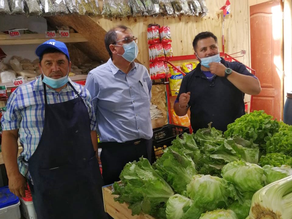 phuepeg's tweet image. 🚀Apoyar el desarrollo económico, y en particular el emprendimiento, debe ser un trabajo de articulación municipal a través de la Dirección de Fomento Productivo.
Felicitamos a Luis y a Freddy de la Villa Alcalde Navas por su perseverancia pese a las dificultades #SiemprePresente