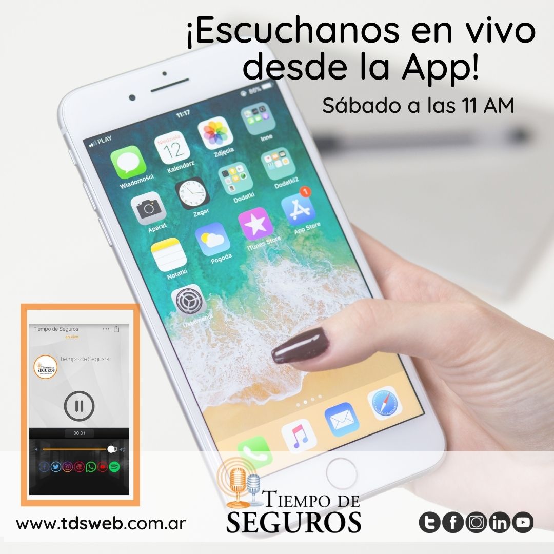 tiempodeseguros's tweet photo. Hoy tenemos un programa súper completo. ¡Hoy se va el Dulce de Leche regional de Azul a la casa de un/a oyente ¡Esperamos sus comentarios acá o por la app!👇👇👇😀
#TiempodeSeguros #TDSMultimedio #TDSNews #TDSRadio https://t.co/6M00Wkf9TB