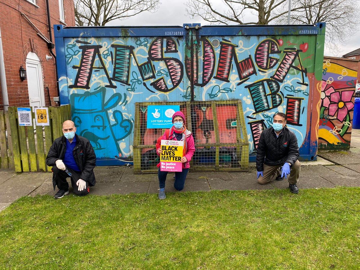 Our Rusholme Team on United Nations Anti-Racism Day defending the right to protest with Manchester Stand Up to Racism today (outside the Anson Cabin) #takeknee #unantiracism