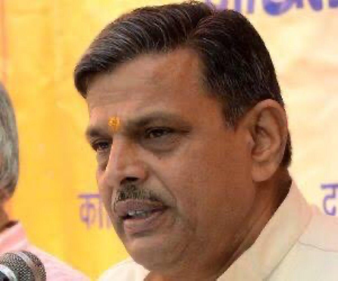 राष्ट्रीय स्वयंसेवक संघाच्या सरकार्यवाह पदावर निवड झाल्याबद्दल आदरणीय श्री <a href="/DattaHosabale/">Dattatreya Hosabale</a> जी यांचे हार्दिक अभिनंदन!