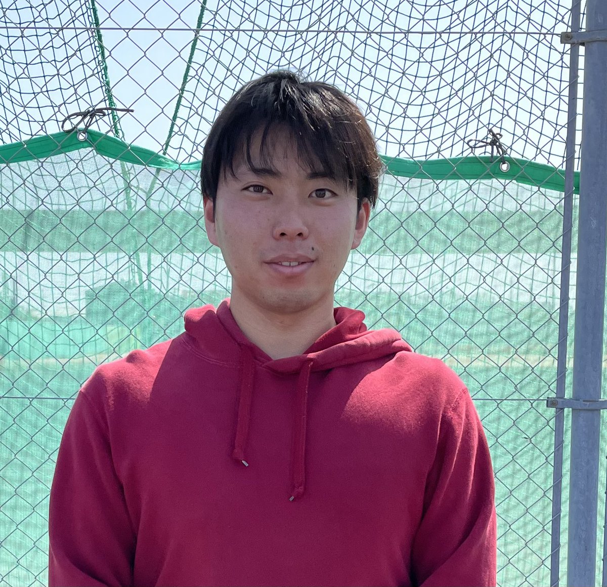 Pythons_Ball's tweet photo. 【部員紹介】Vol.2
①田中大貴
②工学部 機械工学科 新4年
③WR/SF
④福岡県
⑤旅行、ドライブ
⑥思ってる10倍は楽しいよ🏈
#春から山口東京理科大学
#春から理科大
#春からSOCU
#アメリカンフットボール部
#アメフト
#Ball_Pythons https://t.co/c7bVHKYS9z