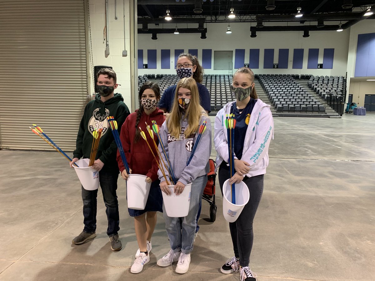 Good luck to our Archery contestants that are competing at HLSR today!! ⁦<a href="/HumbleISD_SCHS/">Summer Creek High</a>⁩ ⁦<a href="/ffa_summercreek/">SCHS FFA</a>⁩ ⁦<a href="/HumbleISD_CTE/">Humble ISD CTE</a>⁩