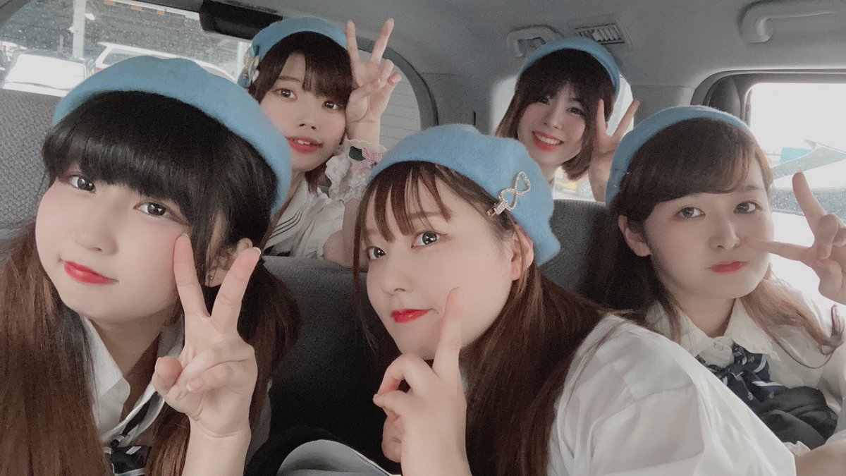 今日は対バンライブありがとうございました😀

明日はいよいよ卒業ライブ！

がんばります！

よかったらあいにきてください🙇🙇‍♀️
#あんな　＃白金アイドル塾