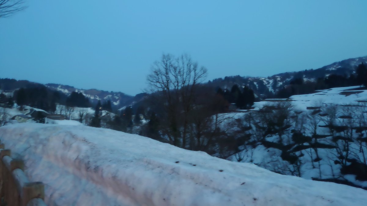 RESHIRAM1643's tweet photo. @azxsl0128 福島はまだ雪あるのかよ(笑) https://t.co/brb539W7qe