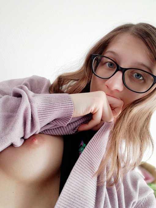 Boobooty // https://t.co/nlSxQ18U0E https://t.co/98hjRz8Dja