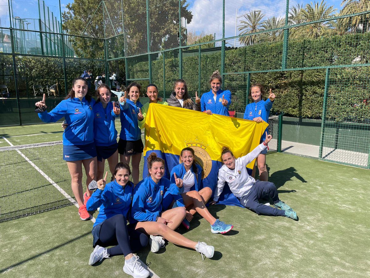 Enhorabuena al equipo femenino de <a href="/RSHipica_vallad/">RS Hipica</a> por lograr la permanencia en 1ª categoría nacional por equipos absolutos.

En 2022 disputarán un año más el Campeonato de España <a href="/padelfederacion/">Federación Española de Pádel</a> entre los 8 mejores de España.

¡Un orgullo para el pádel de Castilla y León!