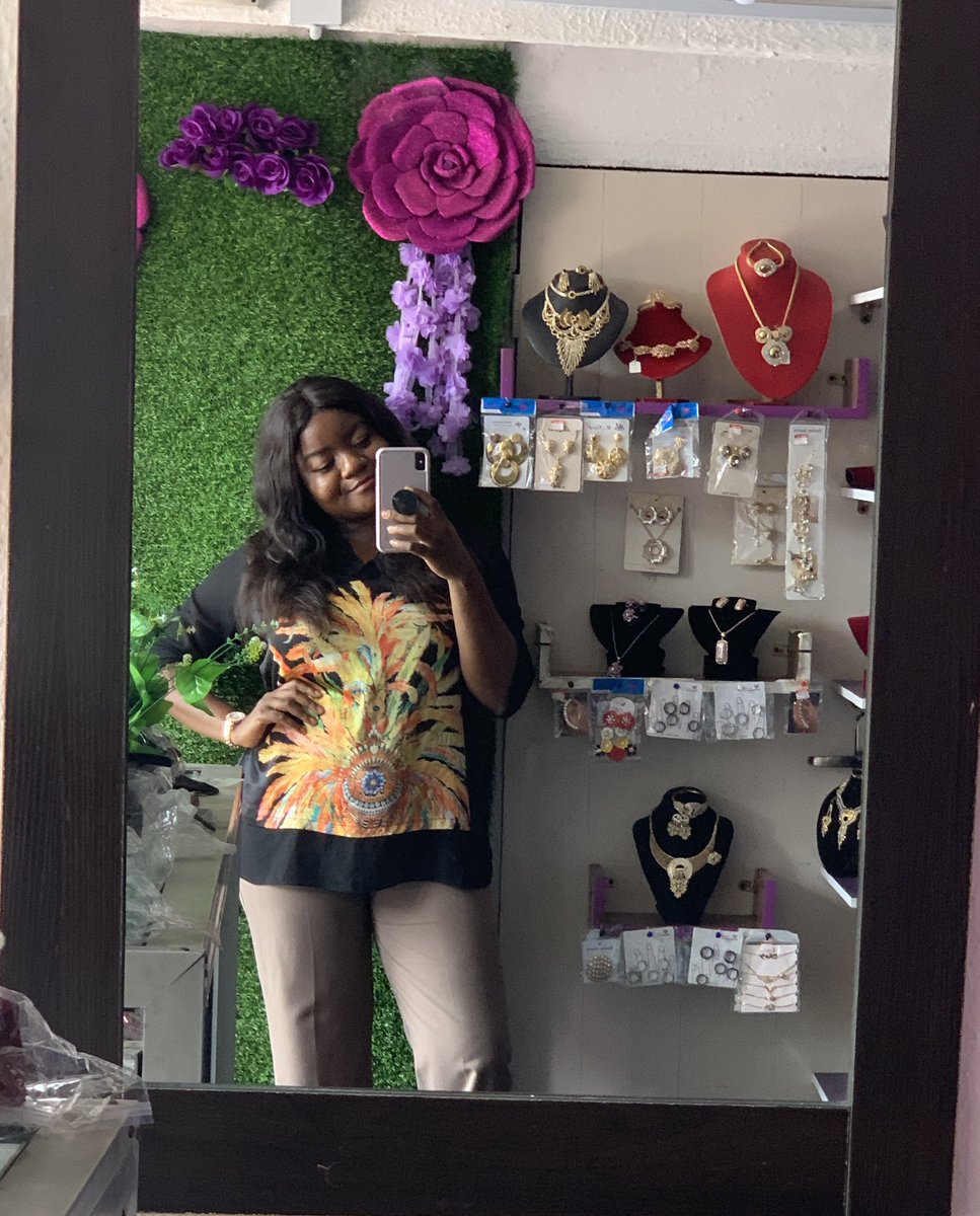 Asabae_'s tweet photo. Fashion and Style enthusiasts 🔊

Our babyy @purpleventures is now open!

Your one stop Home of All Things Fashion: 

Trimmings, Jewelry, Fabrics, Monogramming and Style Accessories. 

 📍65, Adeniran Ogunsanya Street, Surulere (right beside SLOT). 

#PurpleVenturesNG https://t.co/vdXEtWrTkx
