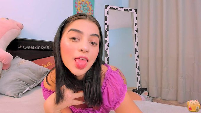 Cual es tu favorita? 🍒  #sexy #lolita #latina #teen #camgirl #chaturbatebroadcaster https://t.co/6Sm<a href="/tag/sexy"class="tags">#sexy</a><a href="/tag/lolita"class="tags">#lolita</a><a href="/tag/latina"class="tags">#latina</a><a href="/tag/teen"class="tags"><span>#teen</span></a><a href="/tag/camgirl"class="tags"><span>#camgirl</span></a><a href="/tag/chaturbatebroadcaster"class="tags"><span>#chaturbatebroadcaster</span></a>