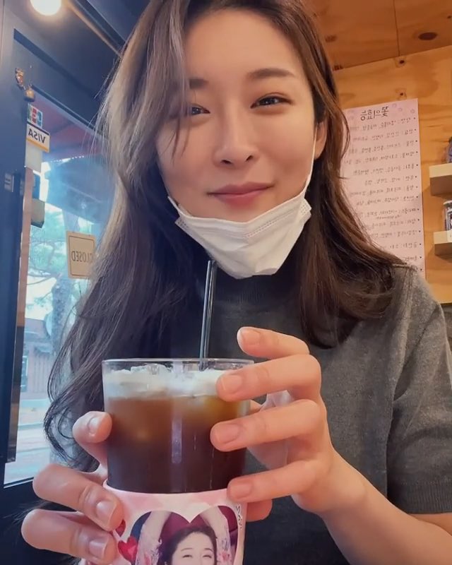 히버 tweet media