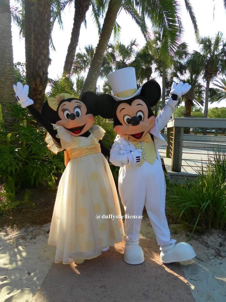 duffyshelliemae's tweet photo. Hoorayyyyy for #Spring!!!!!!#HappySpring !!🌸🌼#DisneySpring #firstdayofspring #MickeyMouse #MinnieMouse #FlowerDress #SpringBreak #WaltDisneyWorld 🌻#DisneyMemories #StayCay #ResortGuest #FlowerBow #ミッキーマウス #ミニーマウス https://t.co/hXeHl59pmc