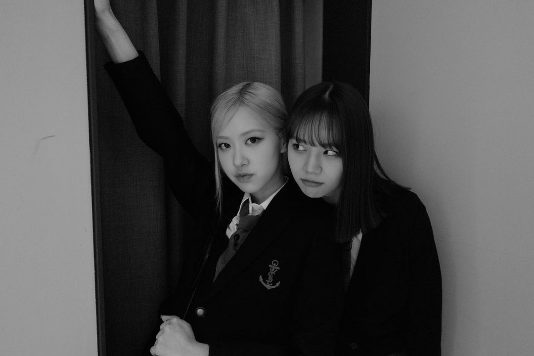 deepbleurose's tweet photo. Knowing Brothers tonight at 9PM!! Watch it live ✏ https://t.co/8uMkiuI2SQ