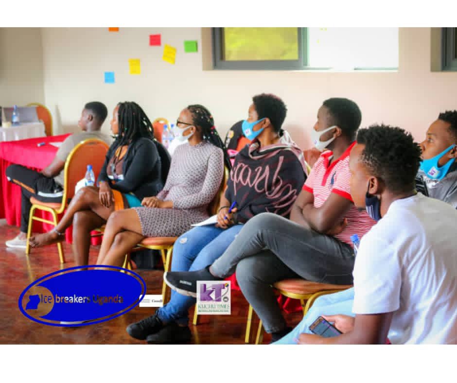 IbuUganda's tweet photo. Us @IbuUganda want to appreciate and thank @KuchuTimes for inviting us to be part of their #MediaAdvocayTraining.
We stand for empowerment of
#communications
#selfawareness
#CapacityBuliding
#HumanRights
#OnlineActivism
#OnlineAdvocacy
#mediacampaigns https://t.co/DGNT8QAmrR