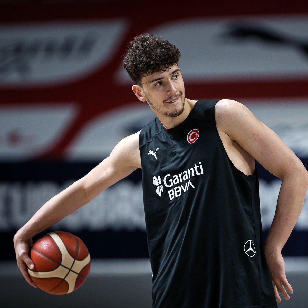 детский спорт. Start playing chess. спортсмен на старте.