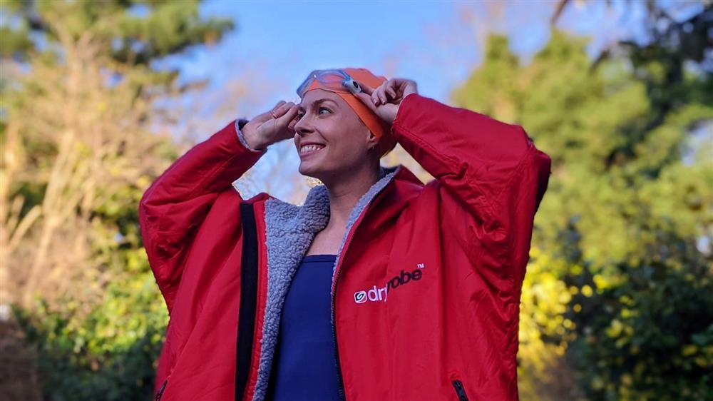 EditorJess's tweet photo. I'm so excited to tell you that this summer I will be swimming the English Channel (!) on a relay team for the wonderful @AspireCharity. All donations are greatly appreciated and can help change the life of someone living with a spinal cord injury https://t.co/r7gAScCeZI 🎉🏊‍♀️💪 https://t.co/yCLv6cQRQY