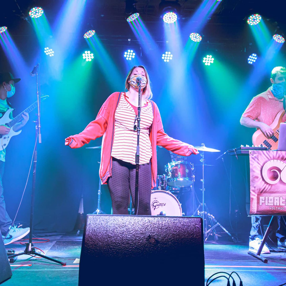 Big up to all who showed out <a href="/GlobeHallDenver/">Globe Hall</a> we had a blast performing on stage again. Props to #tesselationmusic for crushing it and <a href="/SharedViewsMG/">SharedViews Media Group</a> for the awesome photos and promo. Until next time ☁️🐐🎶
.
.
#funkmusic #nufunk #hiphop #fusion #fusionband #jazzfusion #funk