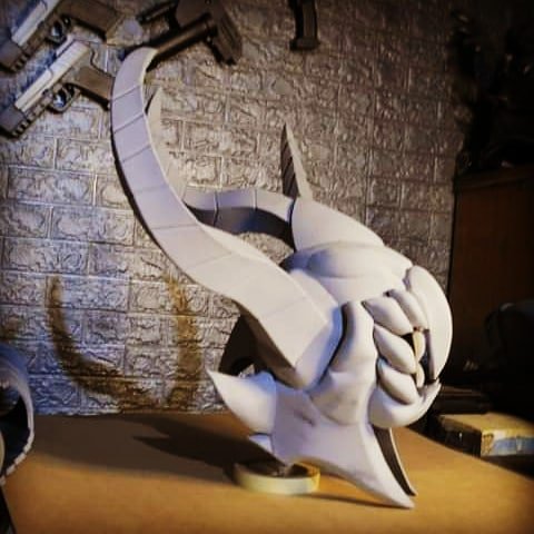 FaviiioJ's tweet photo. No puede faltar también el avance de mi armadura de Rhadamanthys, ya llevo listo el casco y los antebrazos y bíceps.
#rhadamantys #wyvern #SaintSeiya #saintseiyafans #cosplay #saintseiyacosplay #kotz #sagadehades #peruviancosplay https://t.co/Kv8lvvFTLE