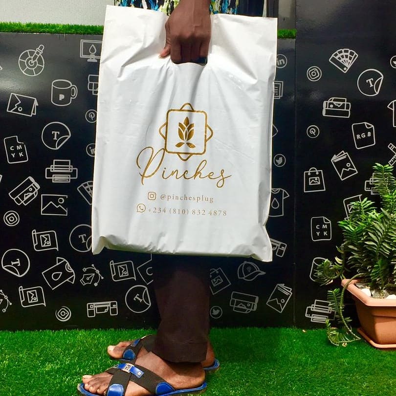 Printfactoryng's tweet image. Beyond the product the method of packaging sells the product and the brand even faster.

Nylon Print done for pinchesplug
Place order on printfactory.com.ng
Call /whatsapp: 09056871858 /08175169736

#printfactoryng
#nylonprint
#brandednylon
#productpackage