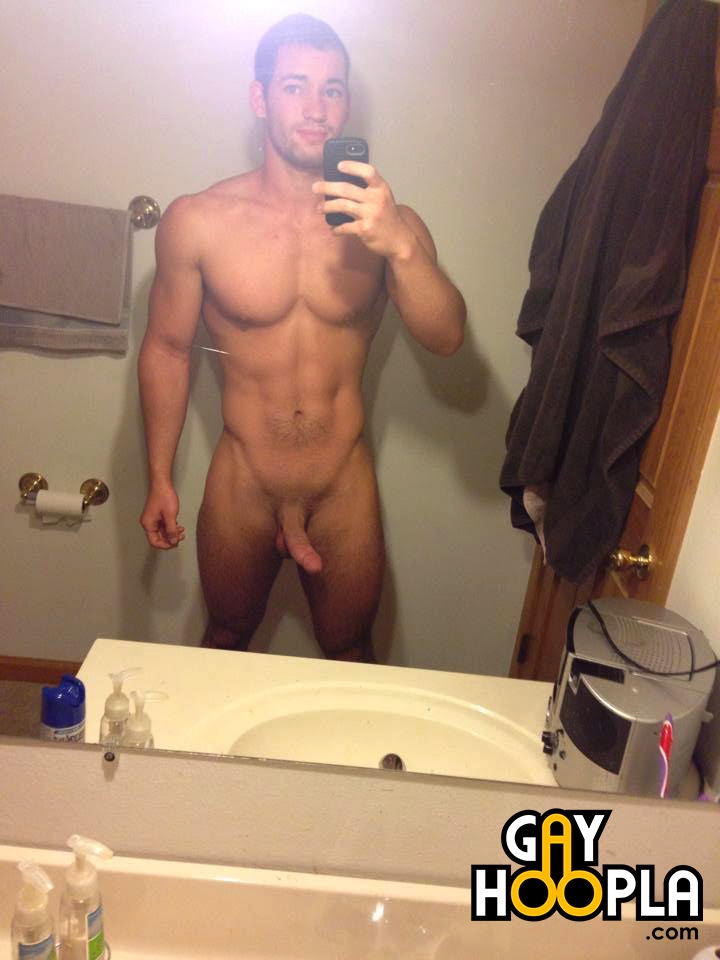 2 pic. Taking it back!

Found some old submission pictures of our handsome hunk Ryan Winter.

https://t