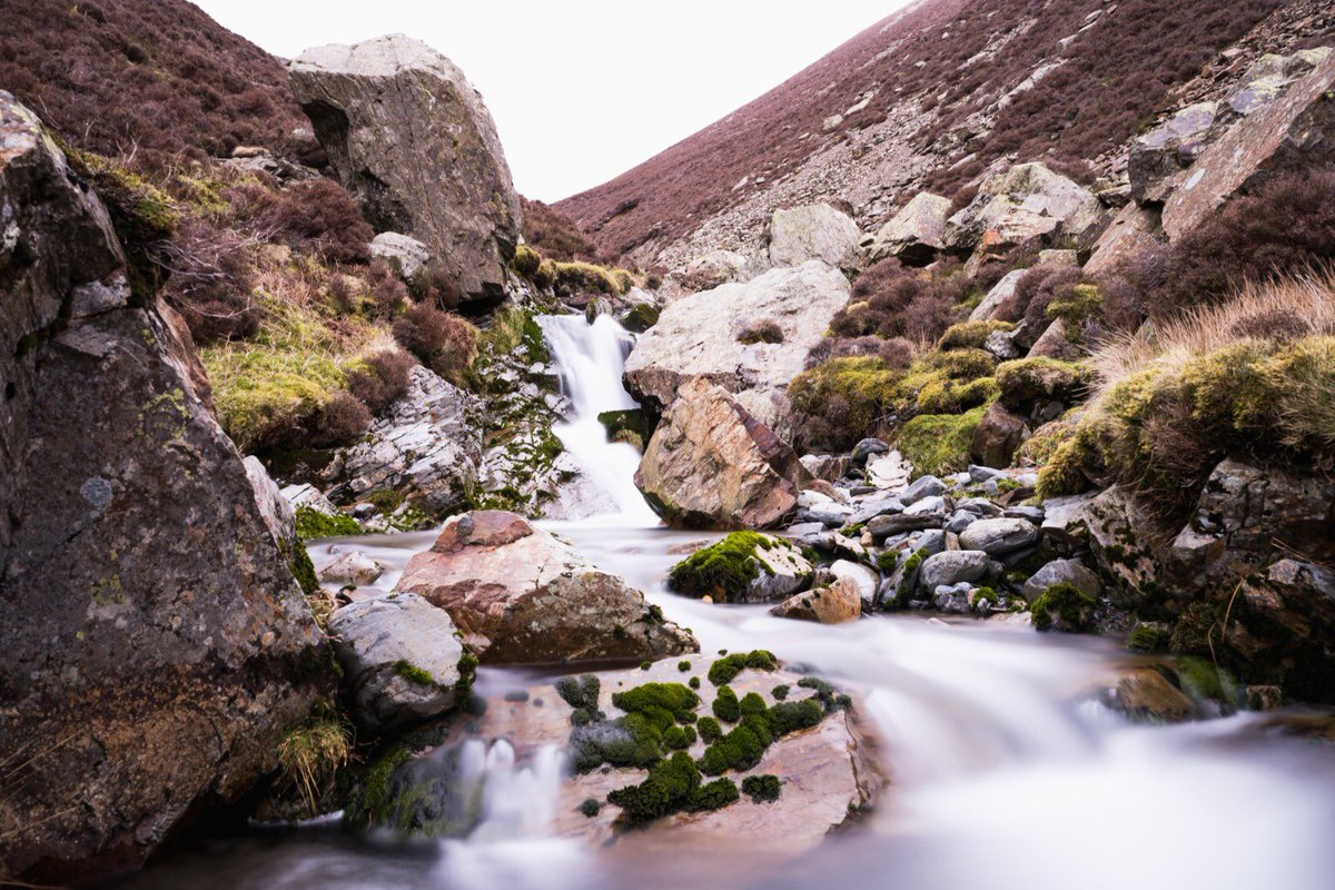 gee369's tweet photo. Stay patient and trust the journey.. Proper pea-souper today but if you keep the faith you’ll find the beauty in life, don’t let disappointments shape the future #positivevibes #keepthefaith #hardworkpaysoffs #sonyalpha #sonyimages #10stopfilter #LakeDistrict https://t.co/w0t9cvBVlM