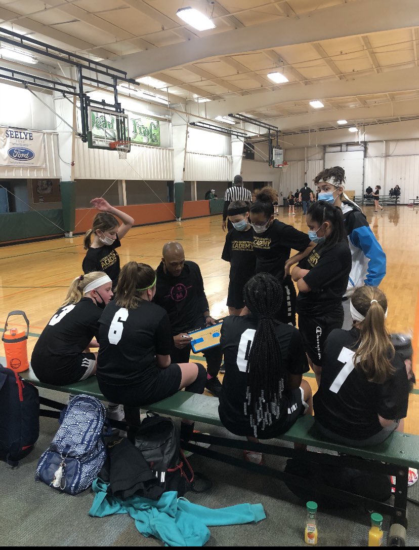 6th Graders went 2-0 this morning. Dominating performance in both games. This group is going to be fun this year! Best assistant coach in the game helping out!