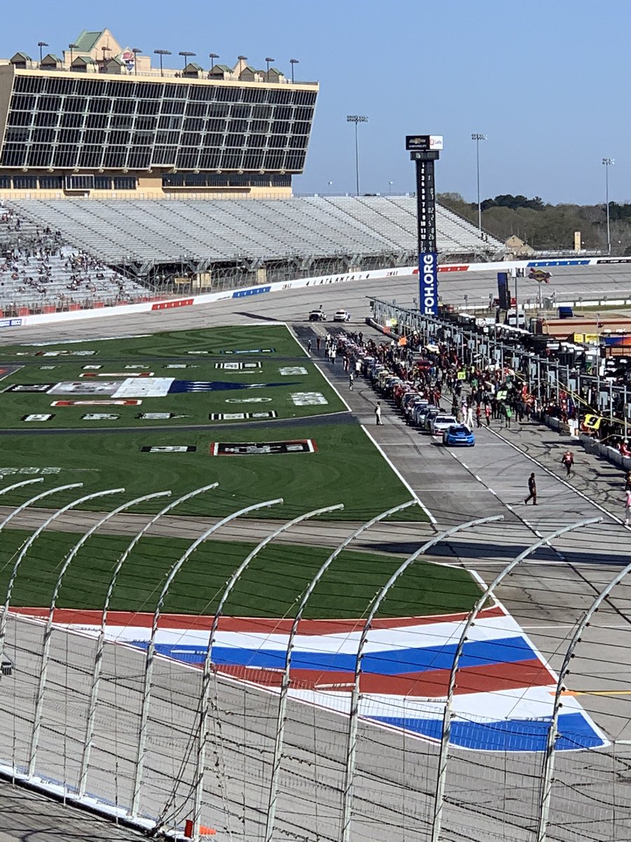 NXSinsider's tweet photo. 🤩 it’s finally @NASCAR_Xfinity 💕 time @amsupdates!!! Cars are on the grid and it’s time to go green! 

Let’s go @JClements51 in the @DiecastKings camaro!! 

#EchoPark250 • @JCR_Clements51 
#Hotlanta • #51pride • #NASCAR https://t.co/hKoqfK58lE