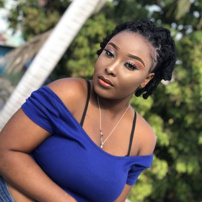labellebriana's tweet photo. #NouvellePhotoDeProfil https://t.co/ovqt7q5JfA