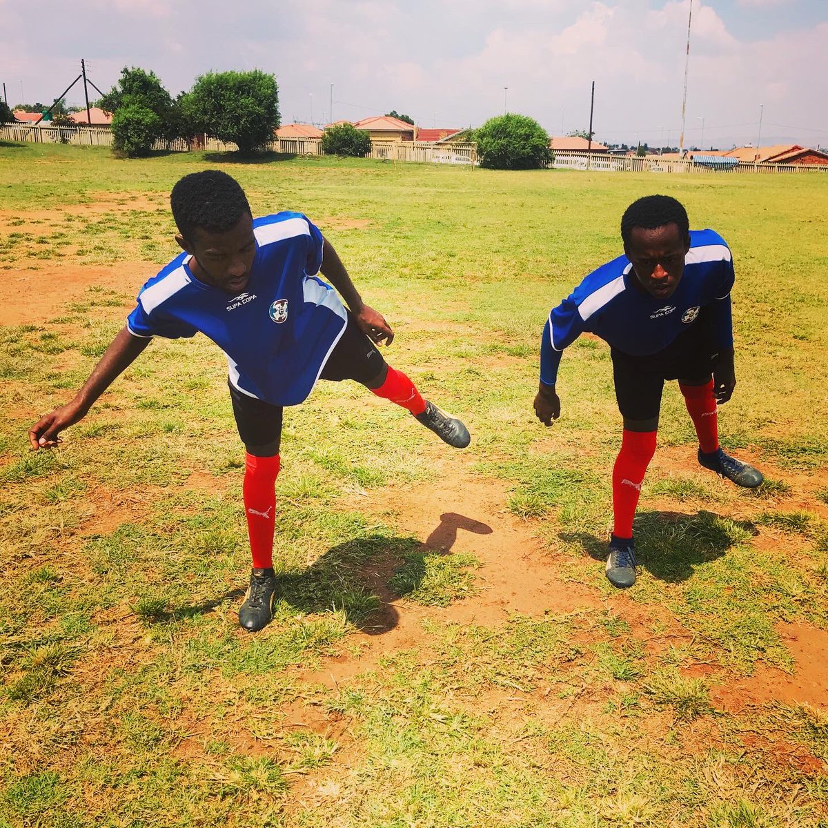 Emdeniyouthdev1's tweet photo. Matchday
⏱10H00
🥅Naledi Sports Complex
👕Under 17
Blue Sky fc vs Emdeni youth/D 
Full-time : 0-2

👕Under 19
⏱Naledi Sports complex 
  Blue sky fc vs Emdeni Youth/D 
Full-time: 1-0
#theberutiboys 
#rfdmovements https://t.co/Sx2NItvKAS