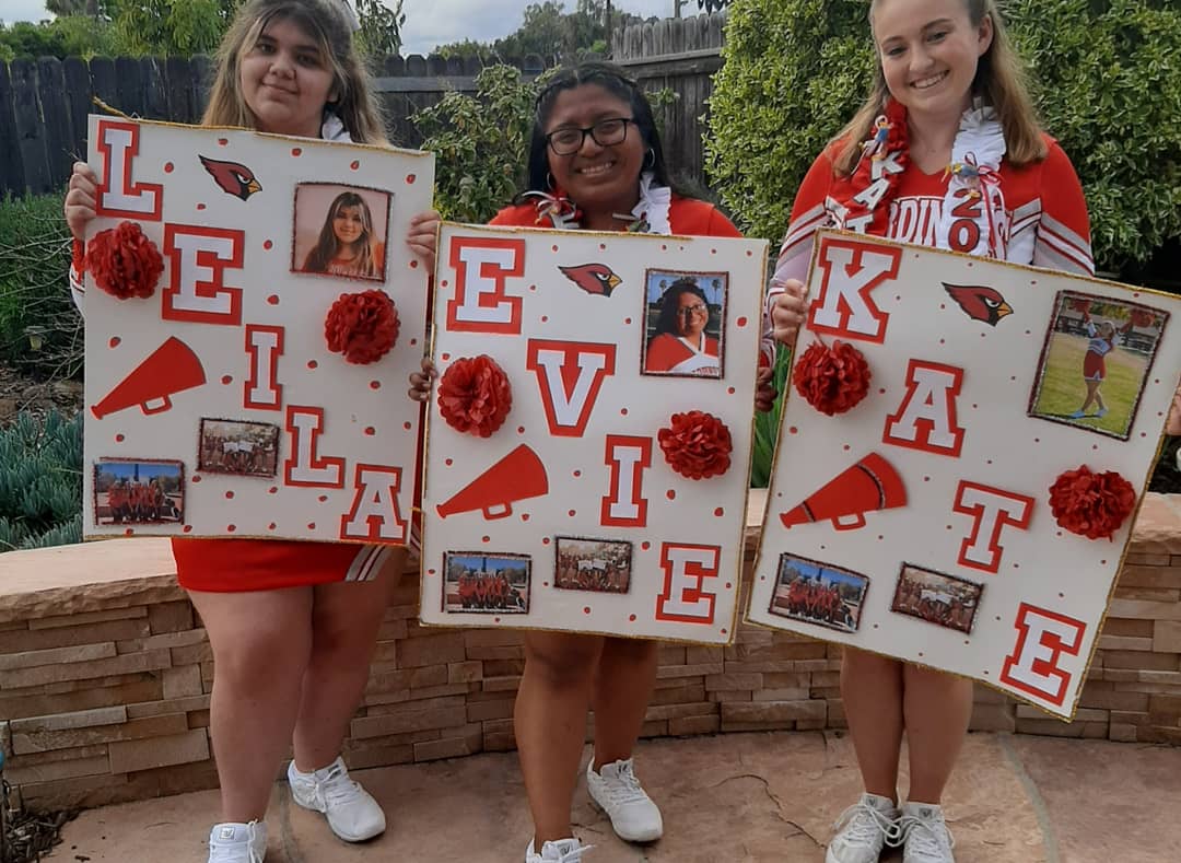 bdhs_cheer's tweet photo. Senior Night for these 3 amazing young women. Strong leaders for our team that will be missed greatly. https://t.co/OIiCd3AyV0