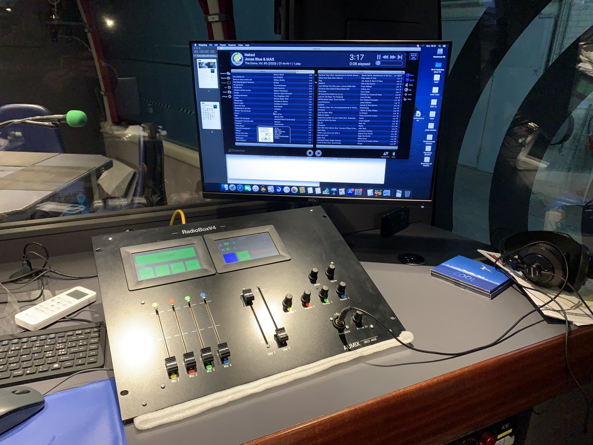 Radiobus tweet media