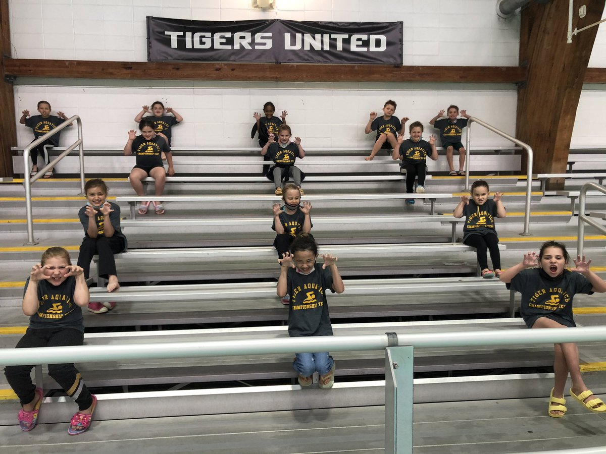 TAQSwim's tweet photo. Our 8 and Unders finished their short course season today! Great group, fast swims, and lots of fun! https://t.co/GhooMQsNwH