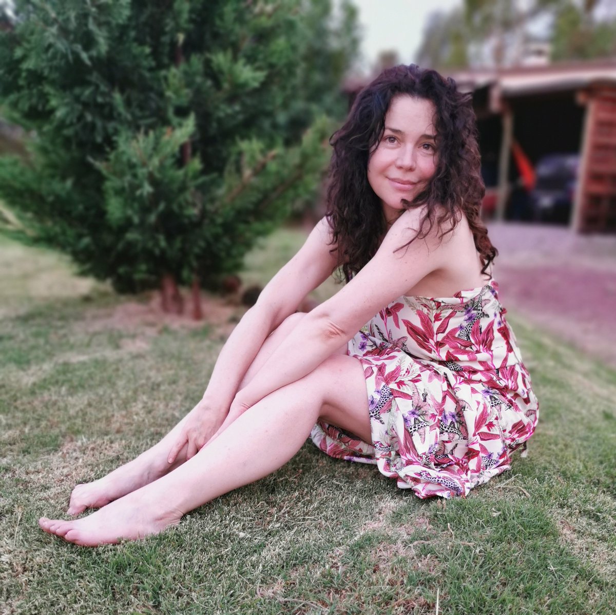 FloraMartinez_'s tweet image. Hoy tenemos un total equilibrio entre la luz y la sombra. Todo reverdece y florece. Da las gracias a lo que eres y siempre has sido. Feliz equinoccio 💚🌎🌞