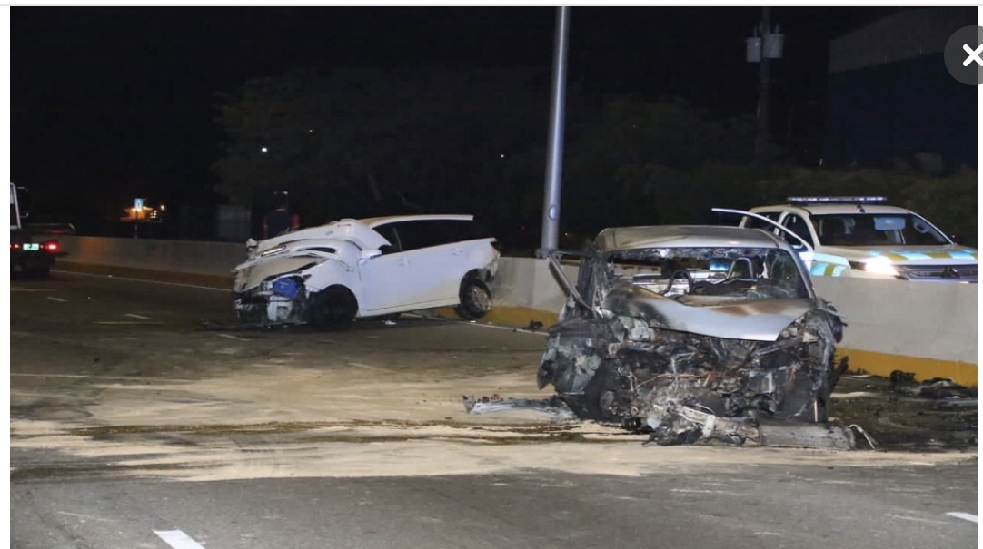 VIDEO Fiery crash on Marcus Garvey Drive