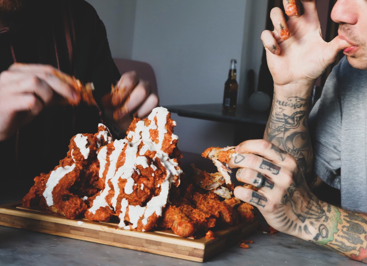 So good you won't be able to resist licking your fingers. If you haven't tried our wings yet, don't worry, you'll be able to get your hands on them from the 17th May. BOOK NOW! ⚡️🤤