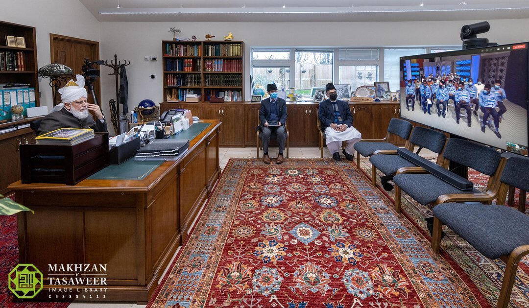 Hazrat Khalifatul Masih V (aba) grants a virtual meeting to MTA Ghana Studio team
Islamabad, Surrey, UK — 20th March 2021