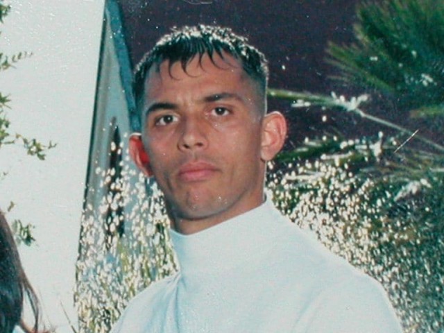 Antonio Landieri aveva 25 anni quando fu colpito a morte da una raffica di colpi sparati da un commando di scissionisti. È la prima persona con #disabilità vittima innocente di mafia, ucciso a Scampia.

Ecco la sua storia👇
bit.ly/390qA6i

#21marzo2021 
#memoriaeimpegno