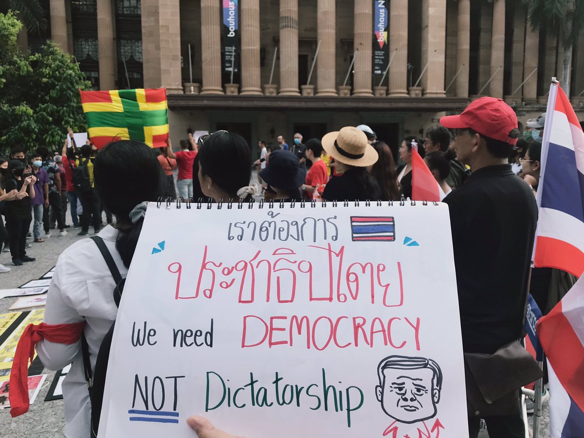 Distery_DIDE's tweet photo. We stand with the people of Thailand 🇹🇭. Dictatorship must over. 
Support from Myanmar 🇲🇲

#whatishappeninginthailand 
#MilkTeaAlliance https://t.co/vjvMwtIBnR