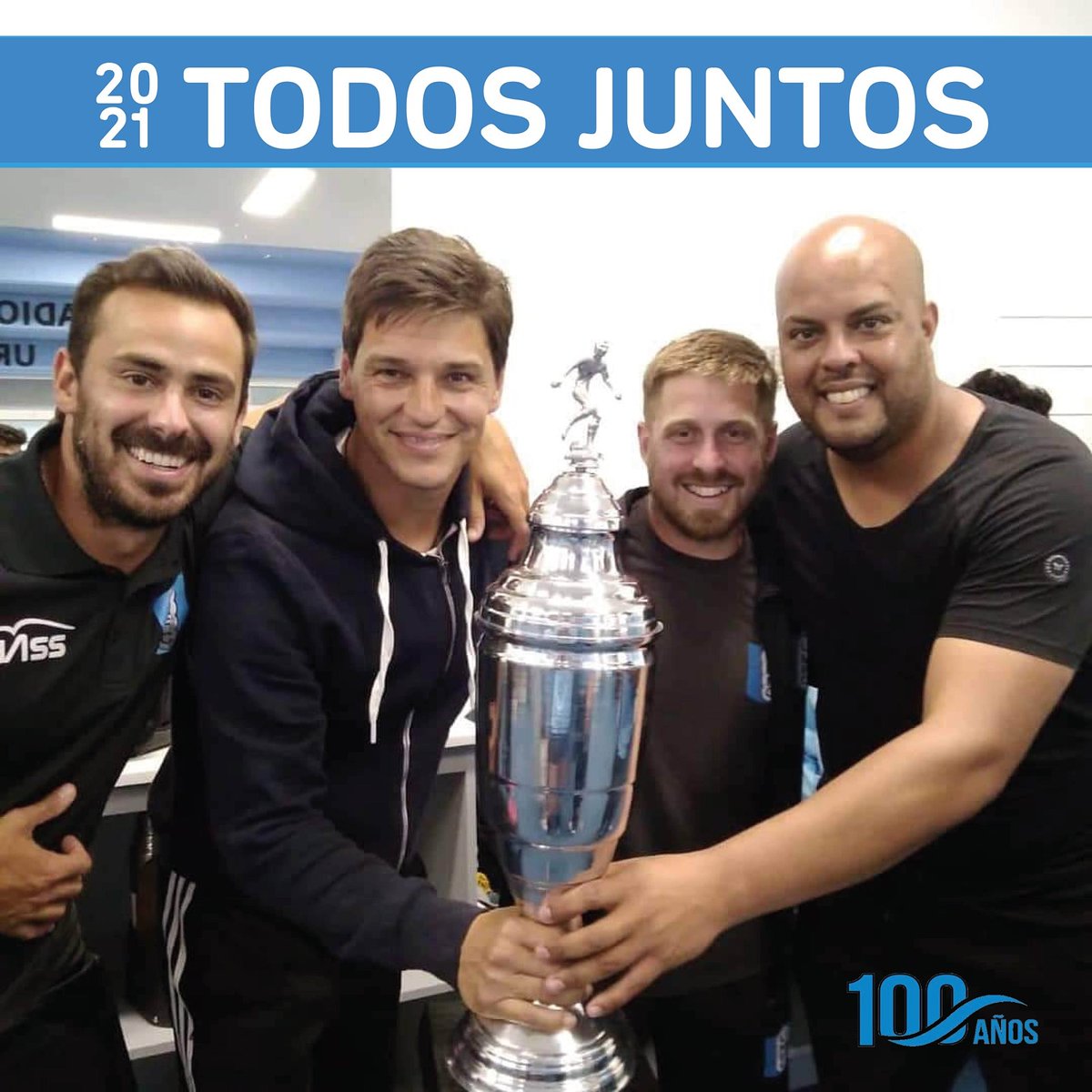 CAMPEONES AL MANDO !
#Todosjuntos #100años