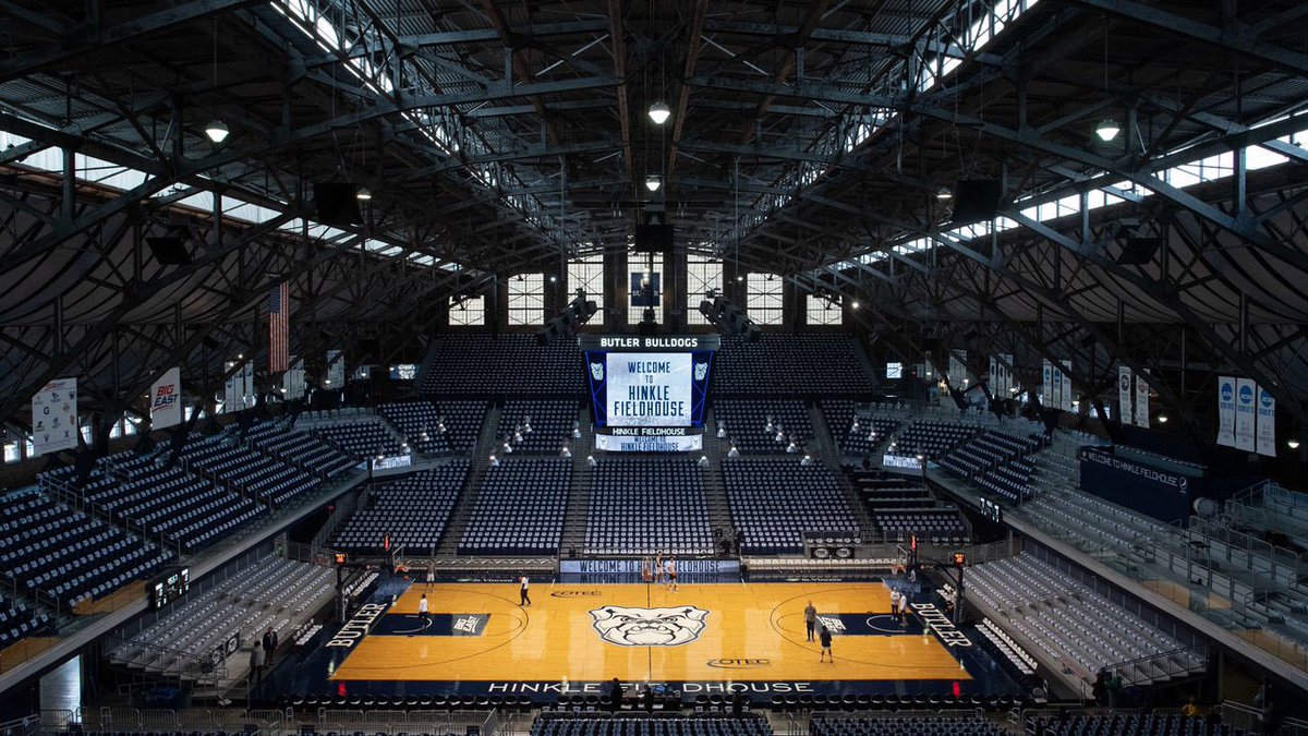 BroBible's tweet photo. Hinkle Fieldhouse appreciation post 😍 https://t.co/nZXw1gwknb
