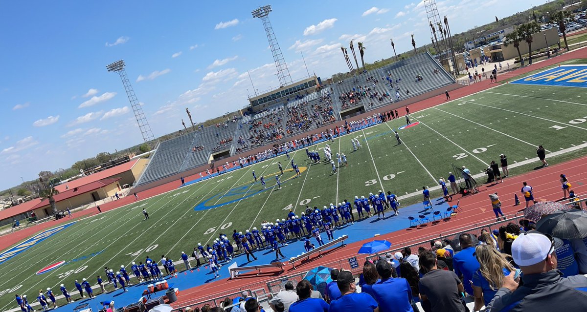 Trey_Tutt's tweet photo. A perfect day for some Javelina Football. #GoHogs #BeatUTPB https://t.co/FBHTHW1aBP