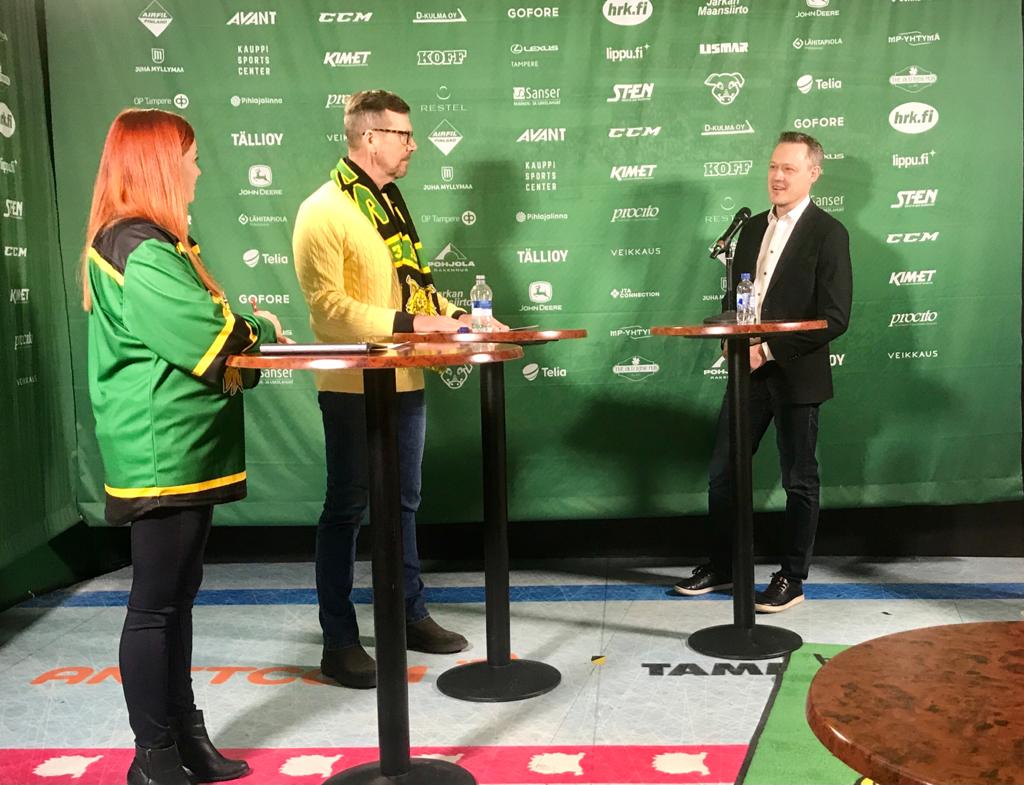 ilveshockey's tweet photo. Ilves-Hockey Oy:n hallituksen jäsen @tjkarki oli tänään #IlvesPregame-lähetyksen vieraana. Haastattelun tärkeinä aiheina olivat mm. Ilveksen strategia ja visio.

Lähetyksen voi hankkia @lippu_fi-kaupasta 27.3. asti!

↪ https://t.co/NFutJkl86y

#Ilves #Liiga https://t.co/0YY62jM5bW