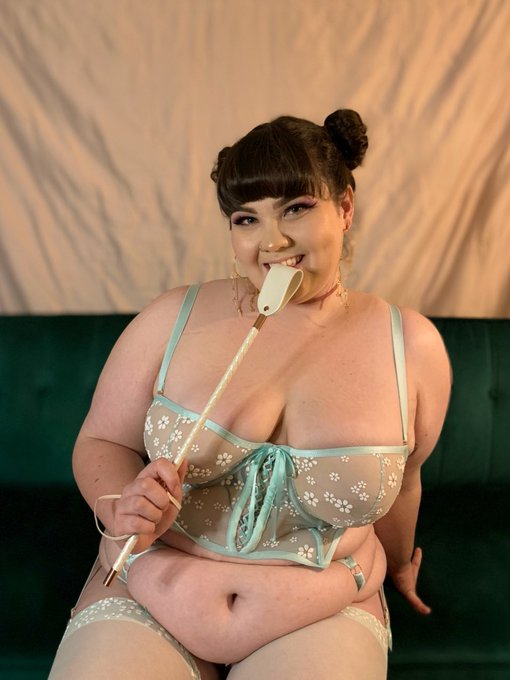 I have no business being this cute https://t.co/eXervIlsKm<a href="/tag/mvsales"class="tags"><span>#mvsales</span></a>