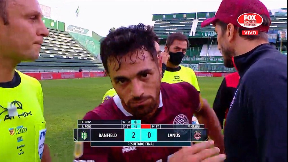Deliciosa cola <a href="/AcostaLautaroOK/">Lautaro Acosta</a>