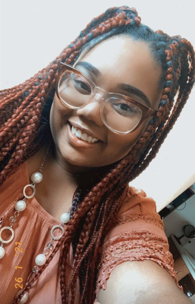 QuizzySSBU's tweet image. Totally random &amp;amp; not smash related, but this is my girlfriend (of 1 year) ain’t she pretty 🤩