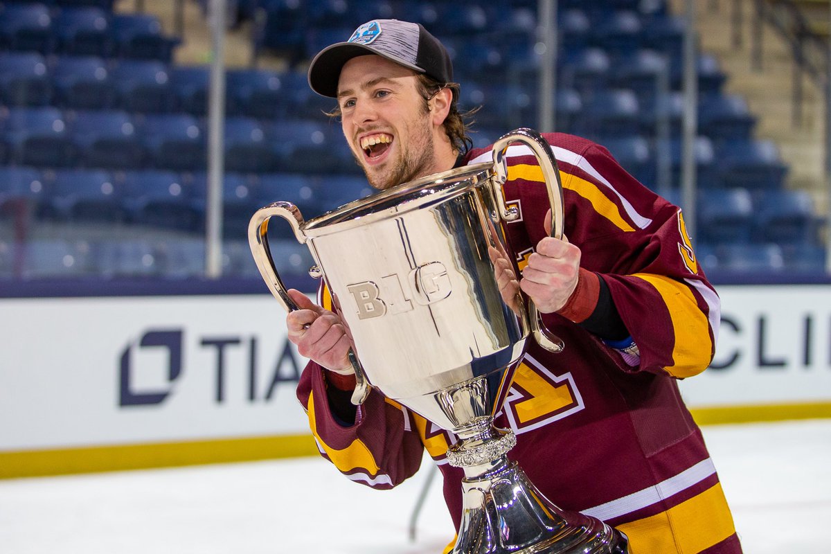 GopherHockey tweet picture