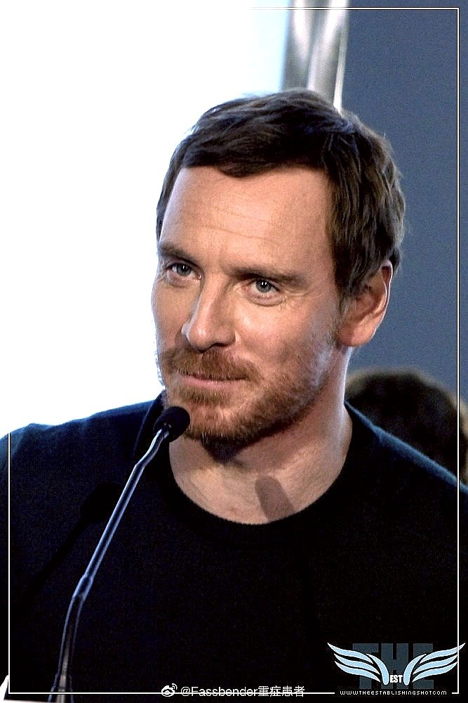 pyero33's tweet photo. October 2016: The very essence of the #TLBO press conference. 📸 photos: Craig Grobler
#MichaelFassbender
#TheLightBetweenOceans #Quintessence https://t.co/dGIzFN4GTZ