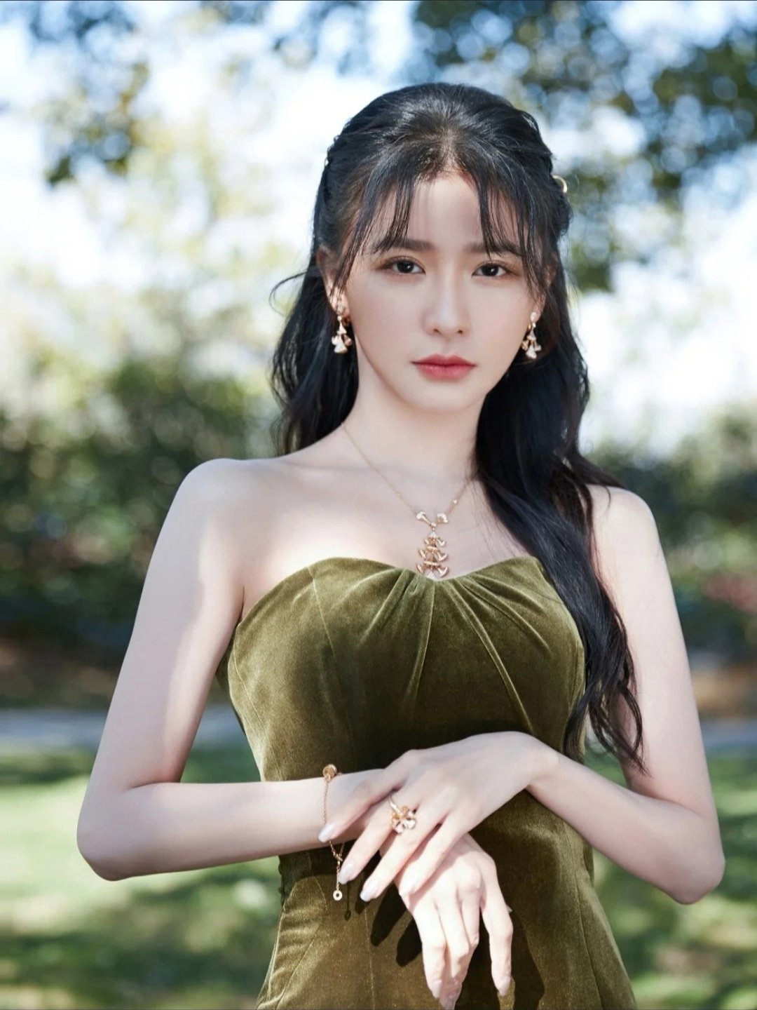 تويتر 中国美人画像紹介 البحث في تويتر