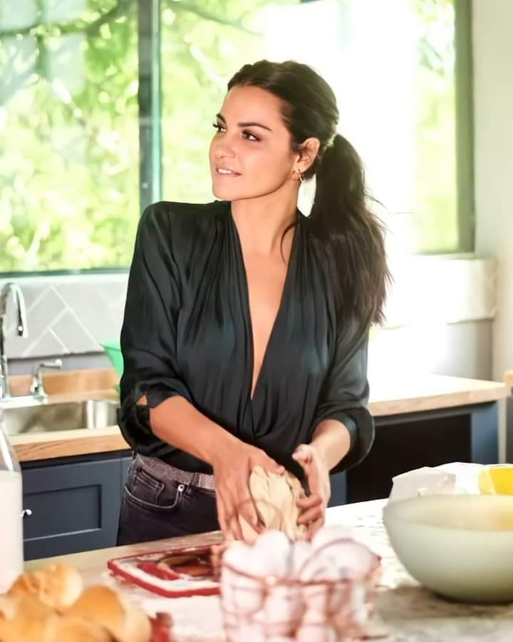 PerroniCroacia's tweet photo. Hermosa @maiteperroni para Waldo's😍💫❤ https://t.co/vVJzEcurnt