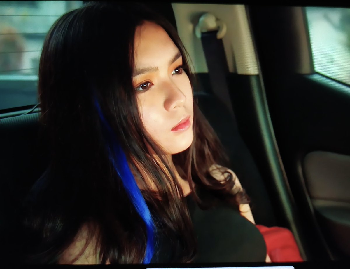 Yalangoch Francine rasmlar