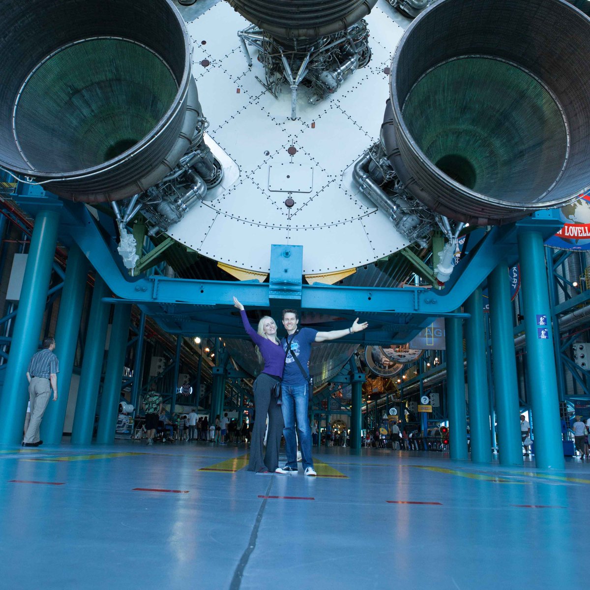 Moonburn's tweet photo. What an extraordinary opportunity to inspire the future of humanity! Congratulations to @yousuckMZ (Yusaku Maezawa) and #SpaceX for creating a true endeavor of the 21st century! Rekindling my astronaut dreams with my application #dearMoonCrew https://t.co/ARv6BOuVYq